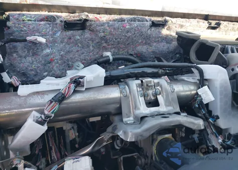2021 Toyota Rav4 Hybrid Xle from USA, damaged, VIN 4T3RWRFV9MU017992